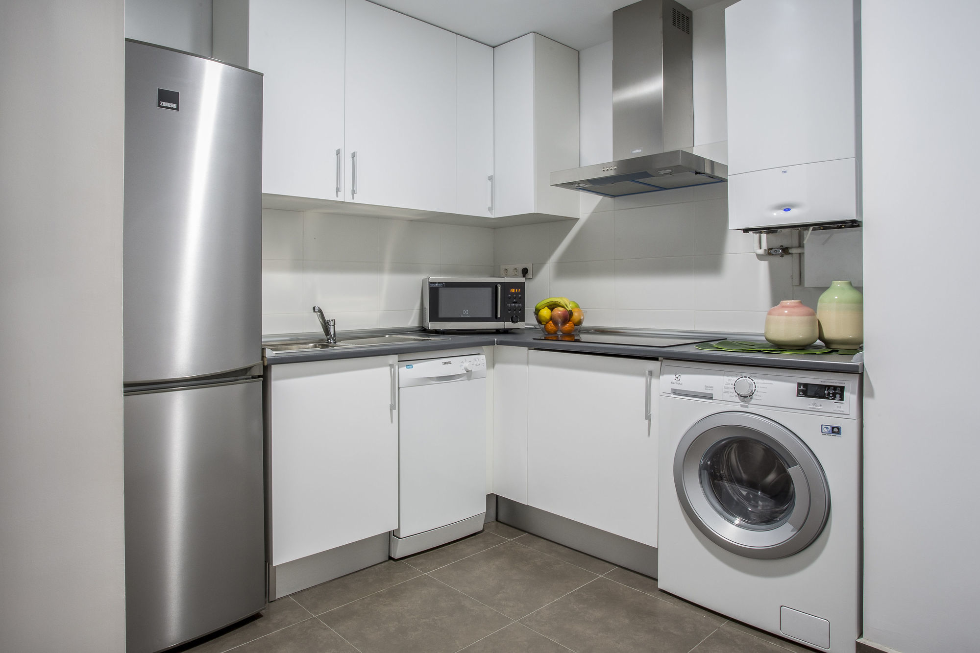 Slow Suites Luchana Madrid Dalaman gambar