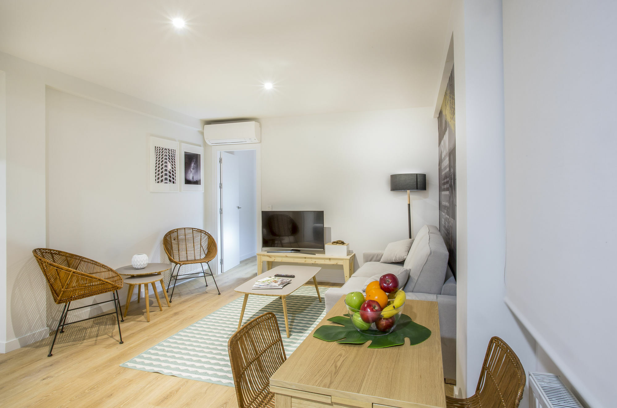 Slow Suites Luchana Madrid Luaran gambar