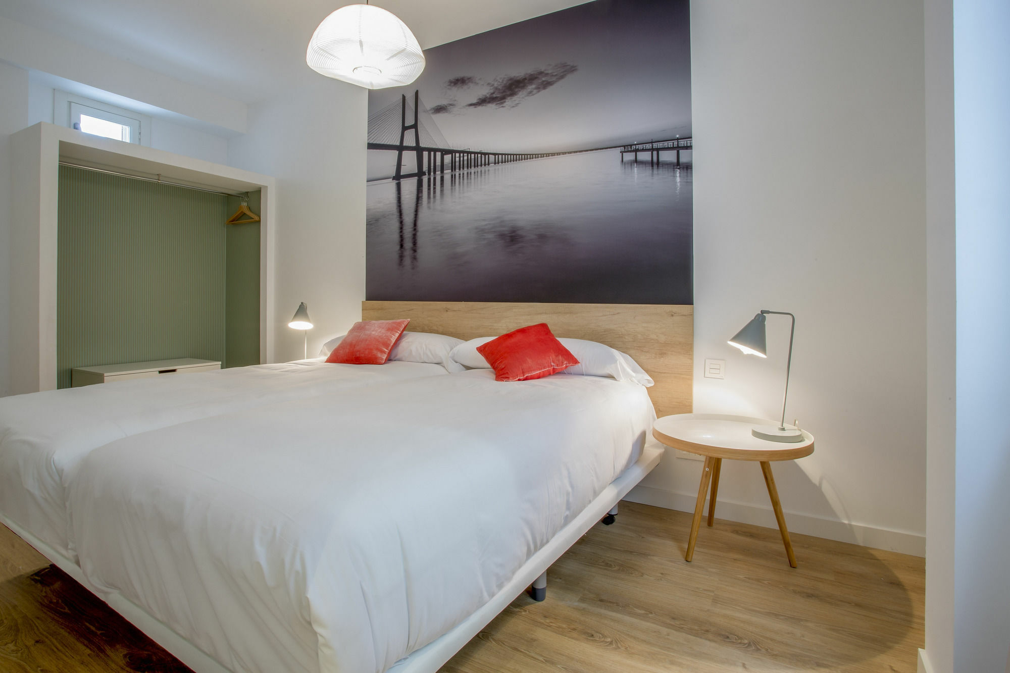 Slow Suites Luchana Madrid Luaran gambar