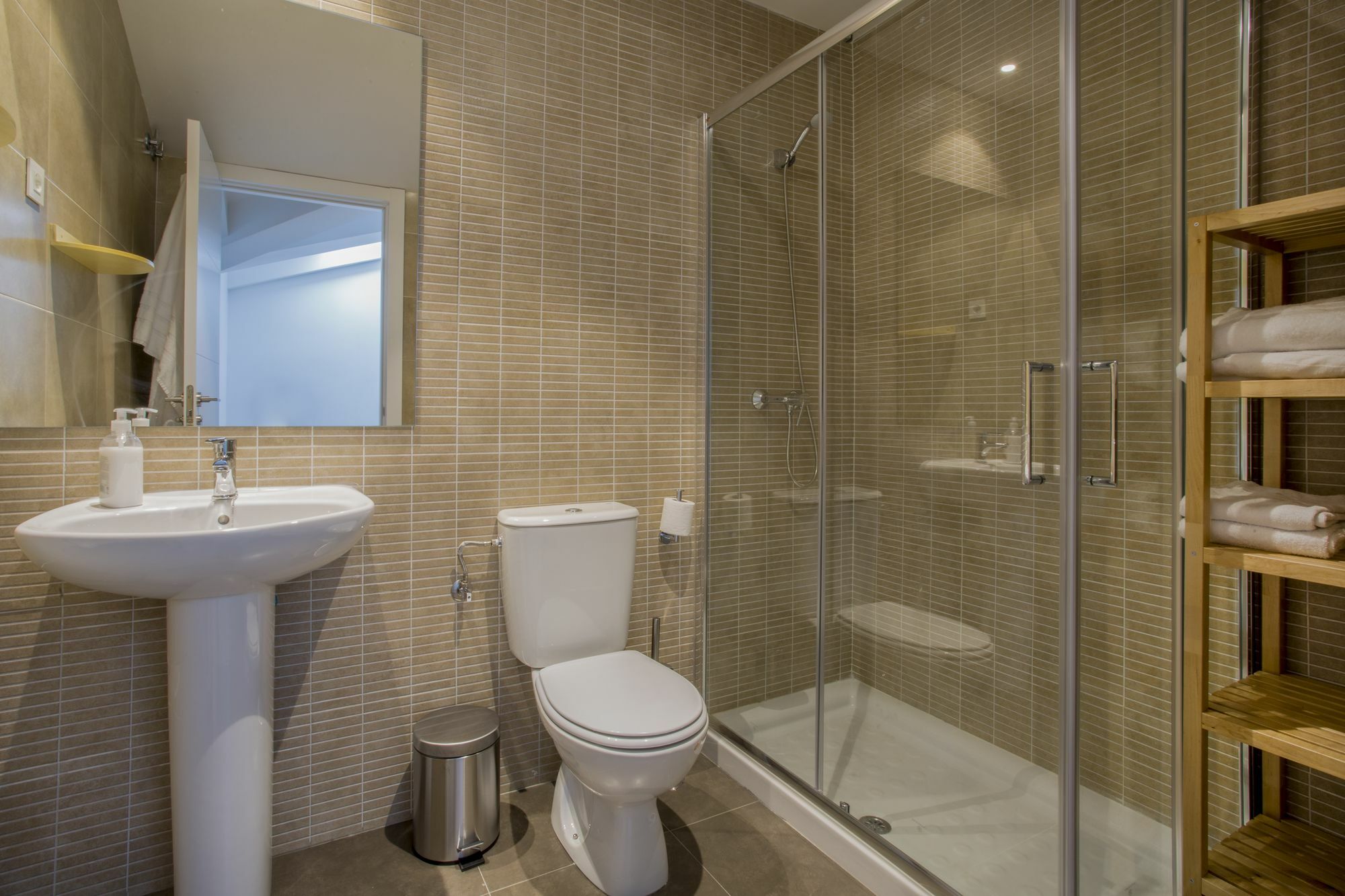 Slow Suites Luchana Madrid Luaran gambar