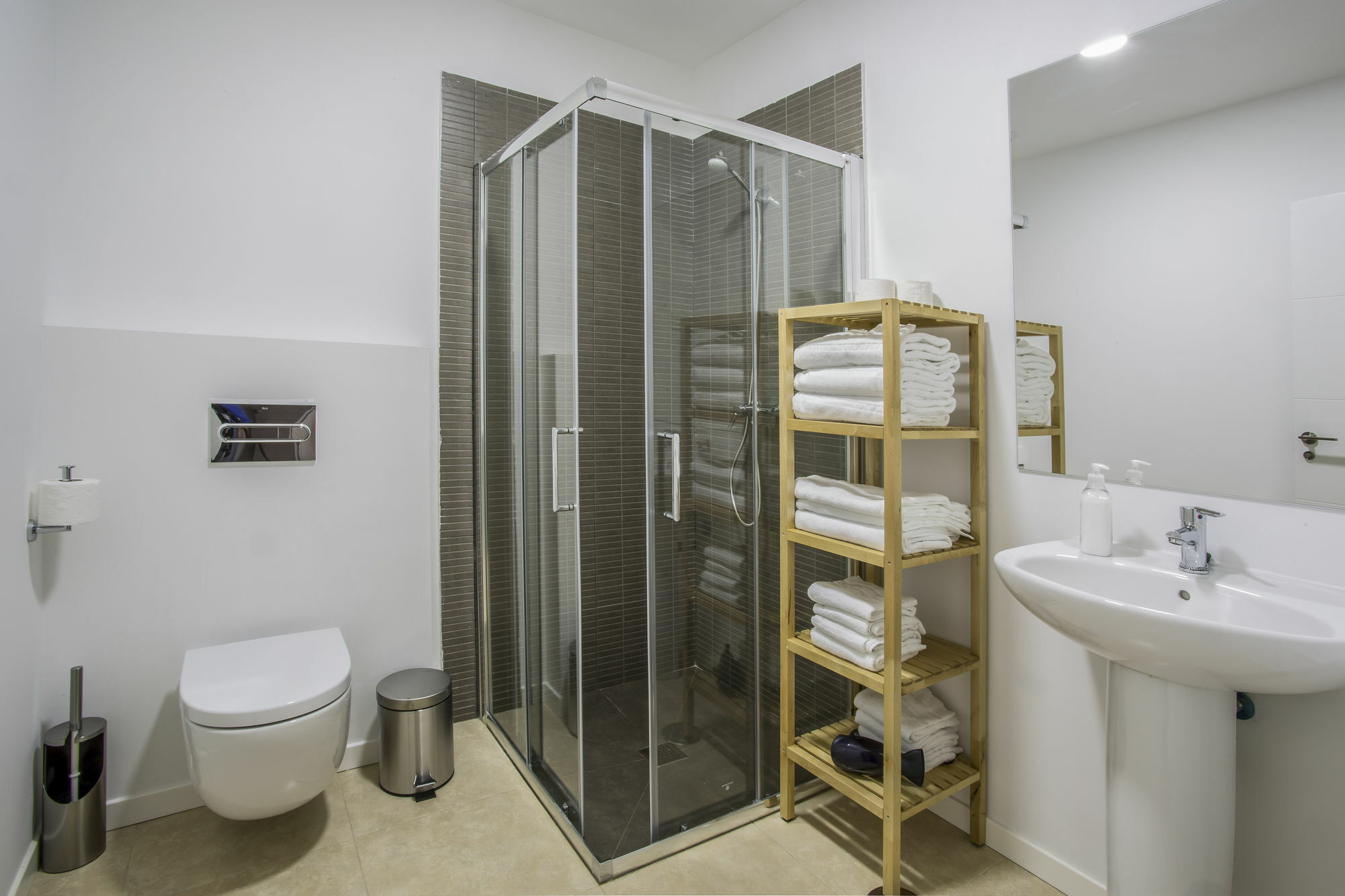 Slow Suites Luchana Madrid Luaran gambar